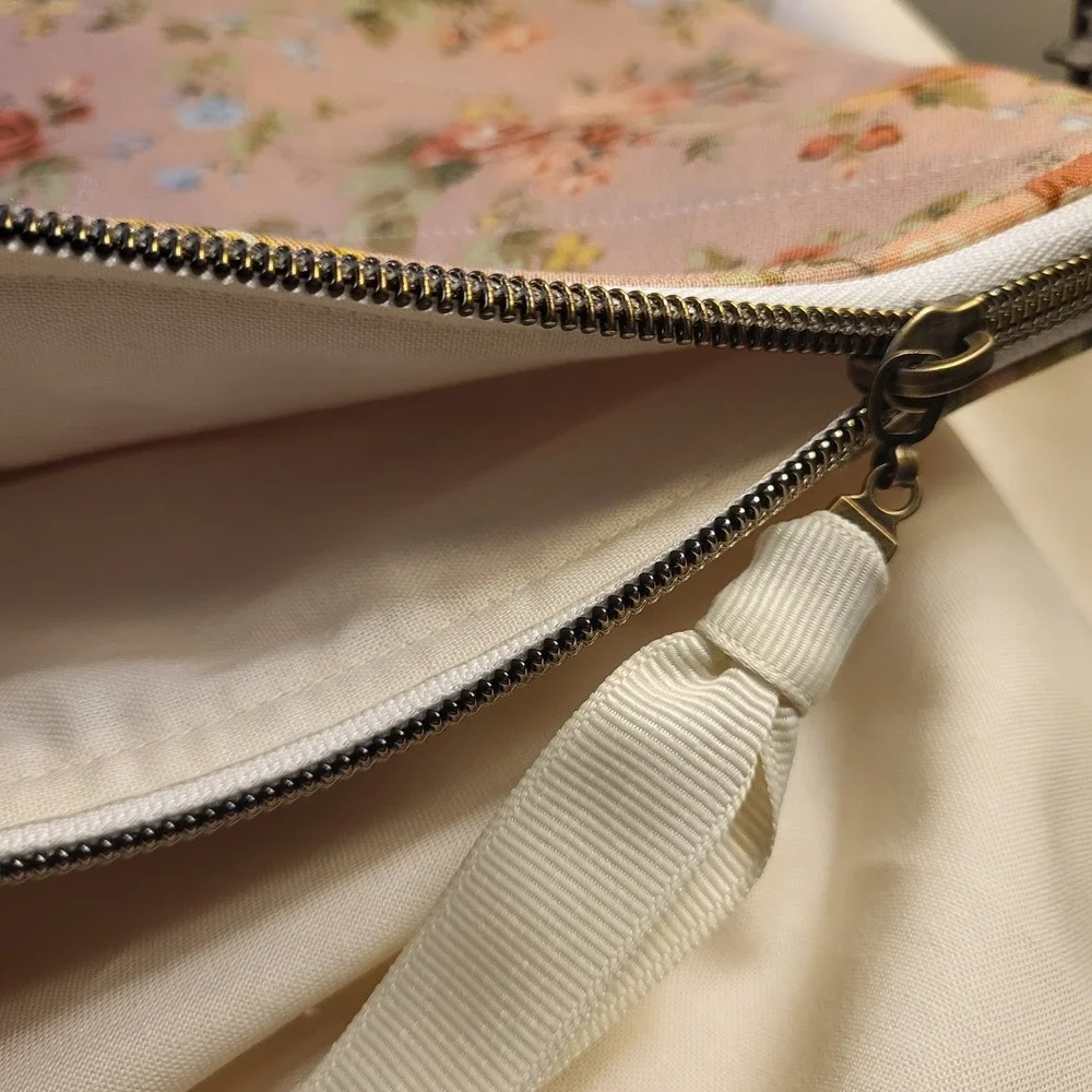 Handmade Pink Floral Quilted Cosmetic Toiletry Travel Bag Zipper Pouch Girl Gift